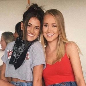 Meet your Posher, Julia